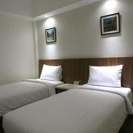 Hart Hotel Arjuna Mataram Luaran gambar