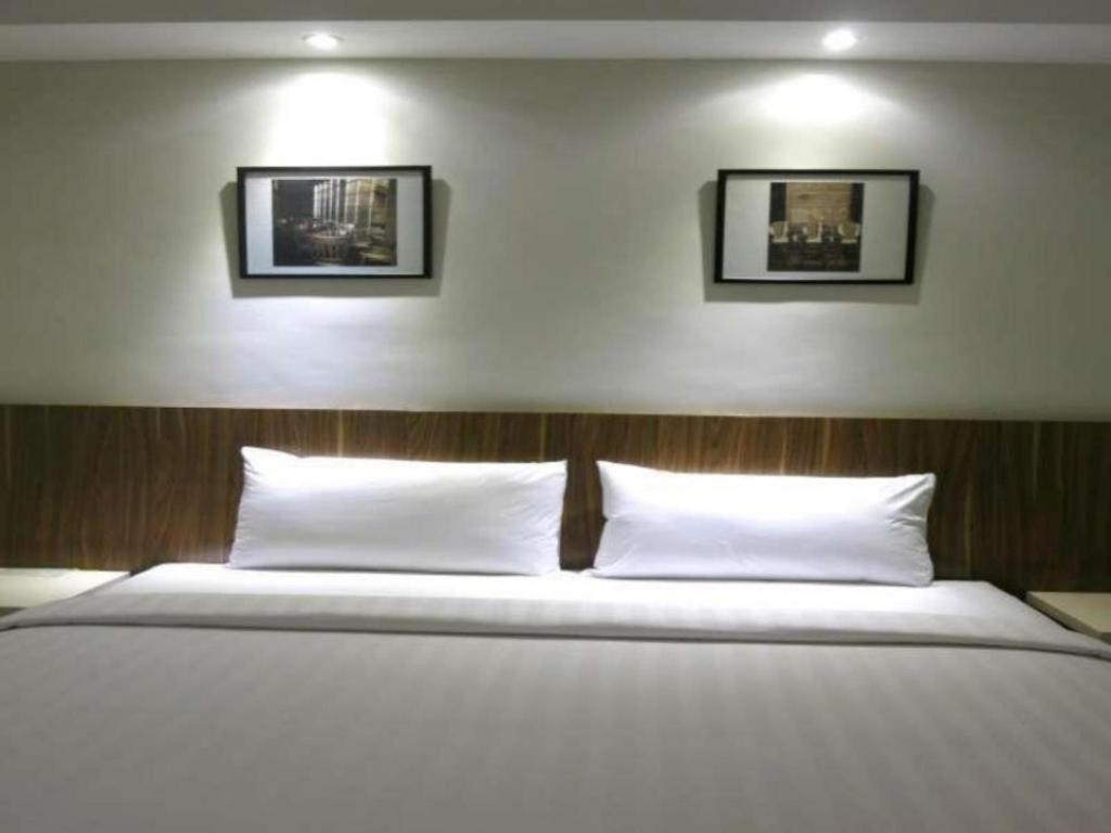 Hart Hotel Arjuna Mataram Luaran gambar