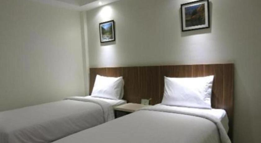Hart Hotel Arjuna Mataram Luaran gambar