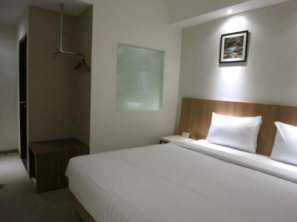 Hart Hotel Arjuna Mataram Luaran gambar