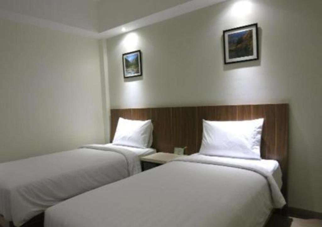 Hart Hotel Arjuna Mataram Luaran gambar