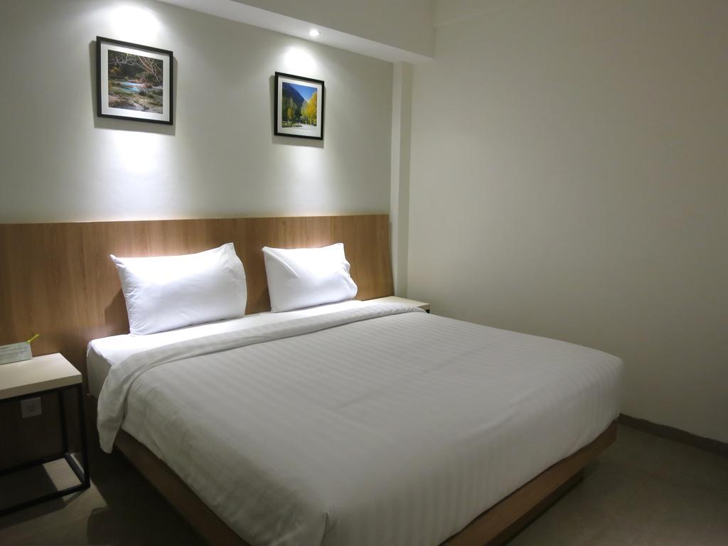 Hart Hotel Arjuna Mataram Bilik gambar