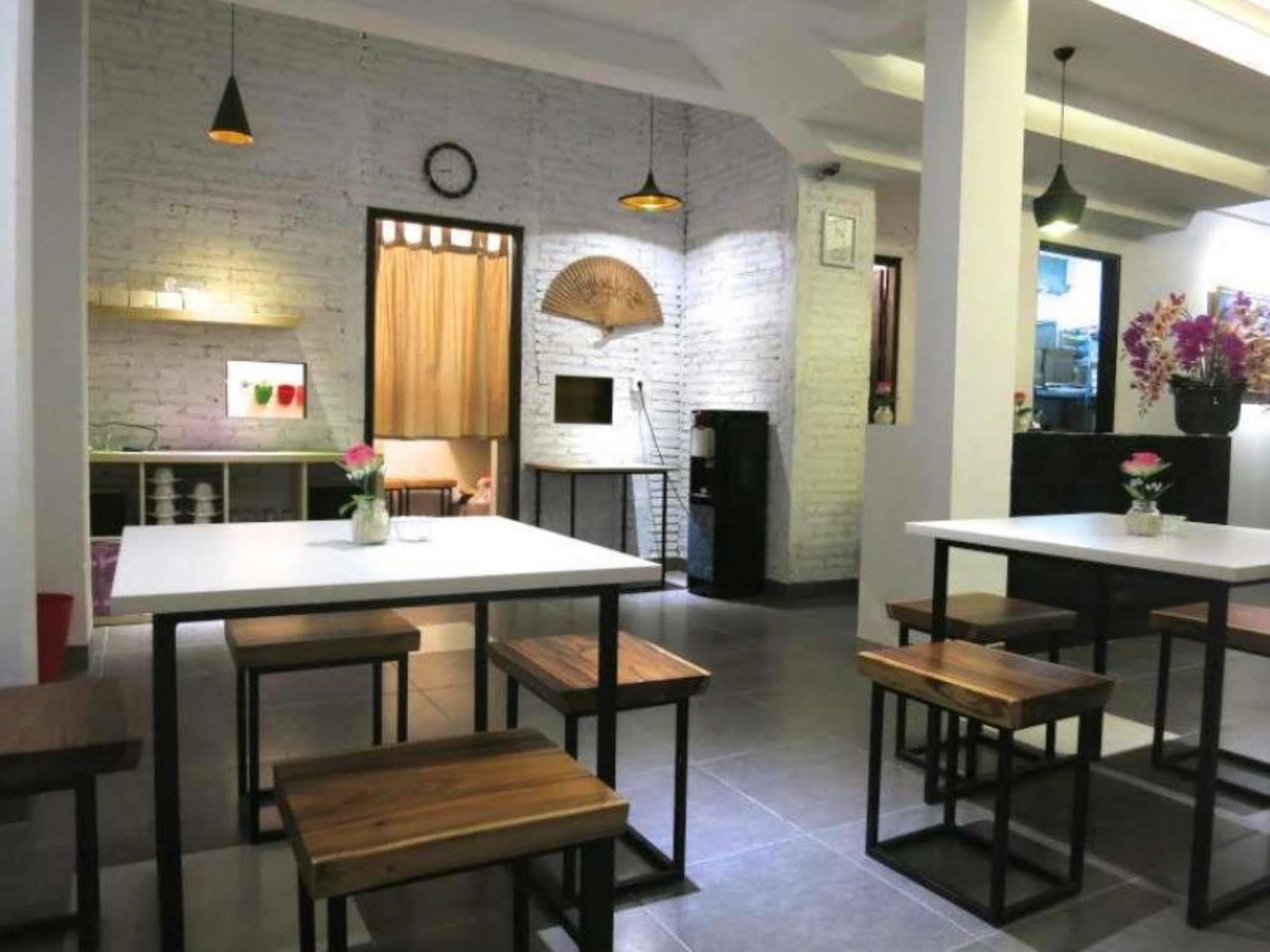 Hart Hotel Arjuna Mataram Luaran gambar